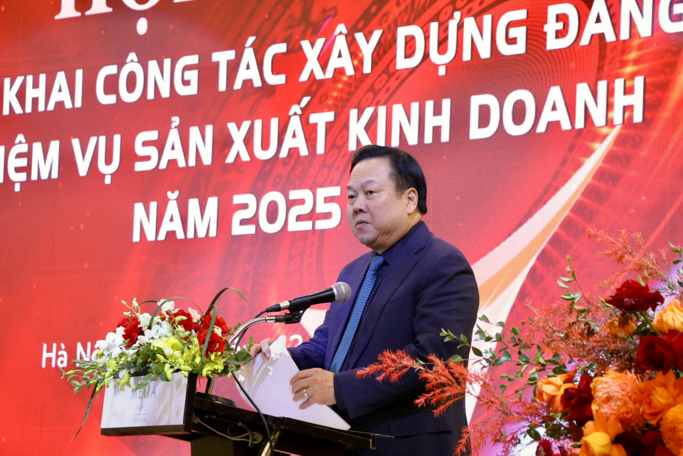 Ông Nguyễn Hoàng Anh, Ủy viên Trung ương Đảng, Chủ tịch Ủy ban Quản lý vốn Nhà nước phát biểu chỉ đạo Hội nghị Ông Nguyễn Hoàng Anh, Ủy viên Trung ương Đảng, Chủ tịch Ủy ban Quản lý vốn Nhà nước phát biểu chỉ đạo Hội nghị