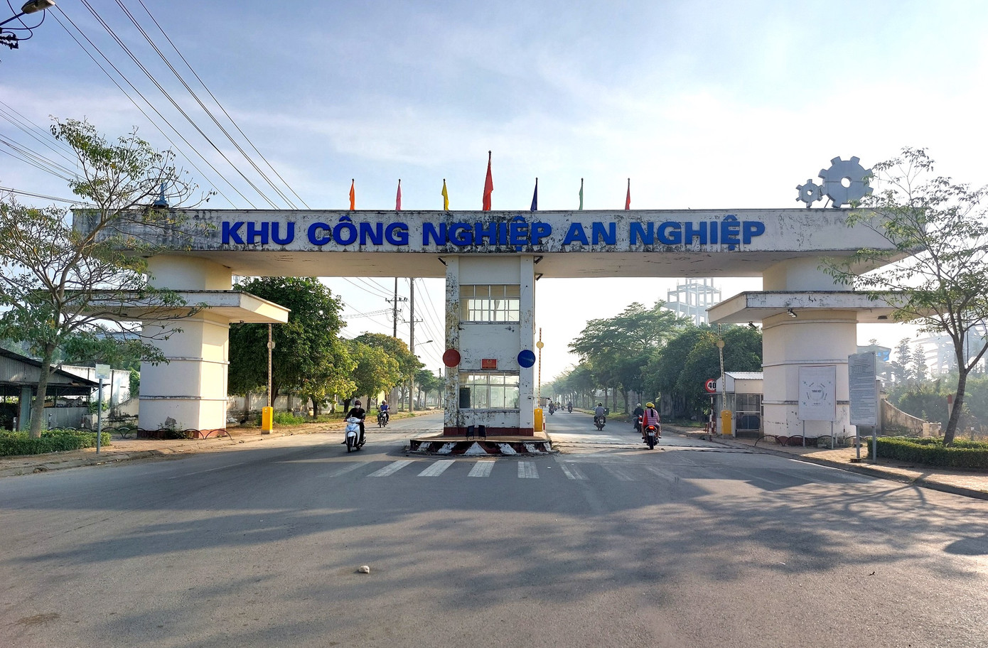 2 dự án nhà ở xã hội tại Khu công nghiệp An Nghiệp dự kiến khởi công vào cuối quý I/2025. 2 dự án nhà ở xã hội tại Khu công nghiệp An Nghiệp dự kiến khởi công vào cuối quý I/2025.