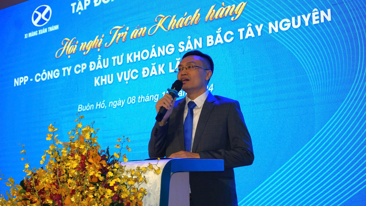 Ông Vũ Quang Bắc Tổng Giám đốc Cty Xuân Thành chia sẻ tại hội nghị Ông Vũ Quang Bắc Tổng Giám đốc Cty Xuân Thành chia sẻ tại hội nghị