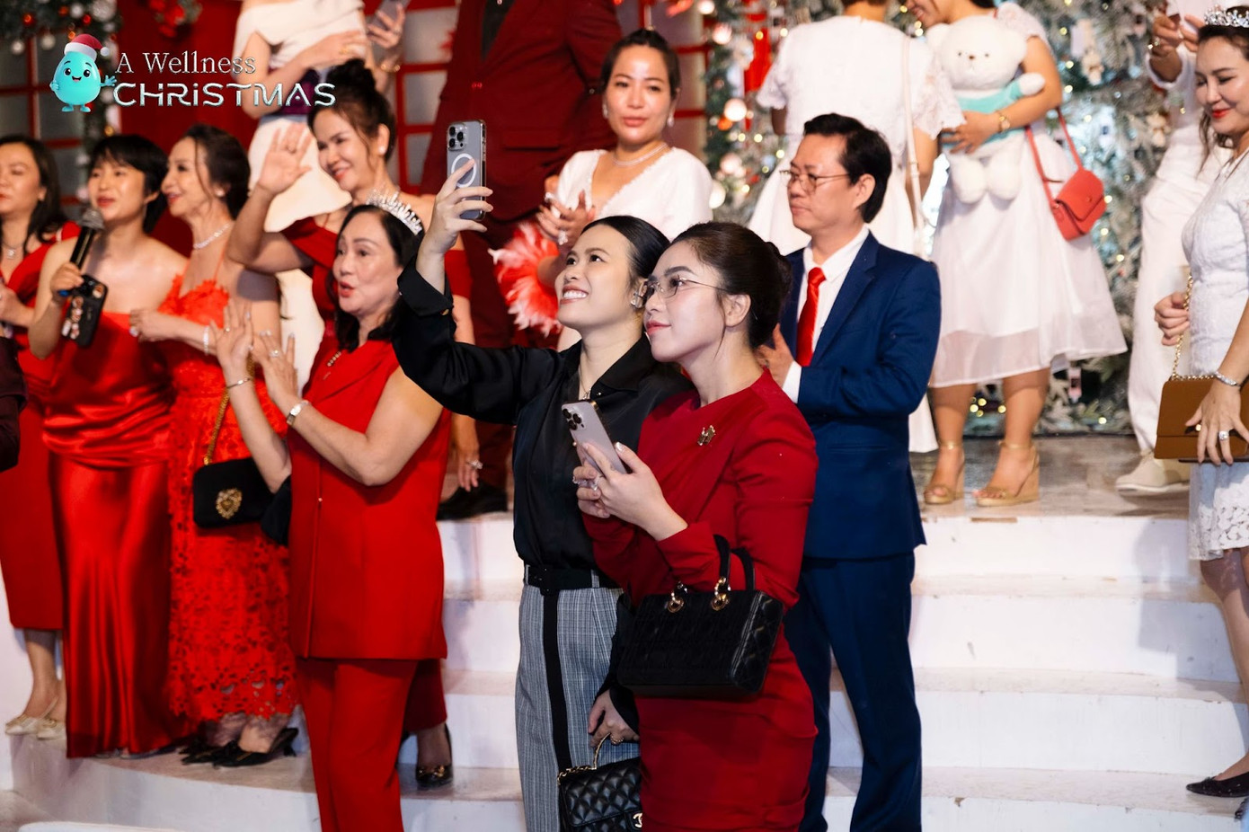 Các VIP Member tham dự tiệc tri ân A Wellness Christmas năm 2024 của Drip Hydration Việt Nam tại GEM Center (TPHCM)