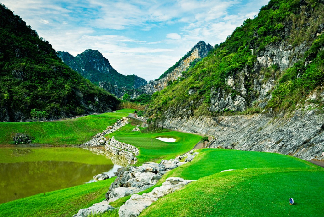 Sân gôn Legend Valley Country Club (xã Tượng Lĩnh, huyện Kim Bảng, tỉnh Hà Nam) điểm đến gôn ưa thích của người yêu gôn tại Việt Nam