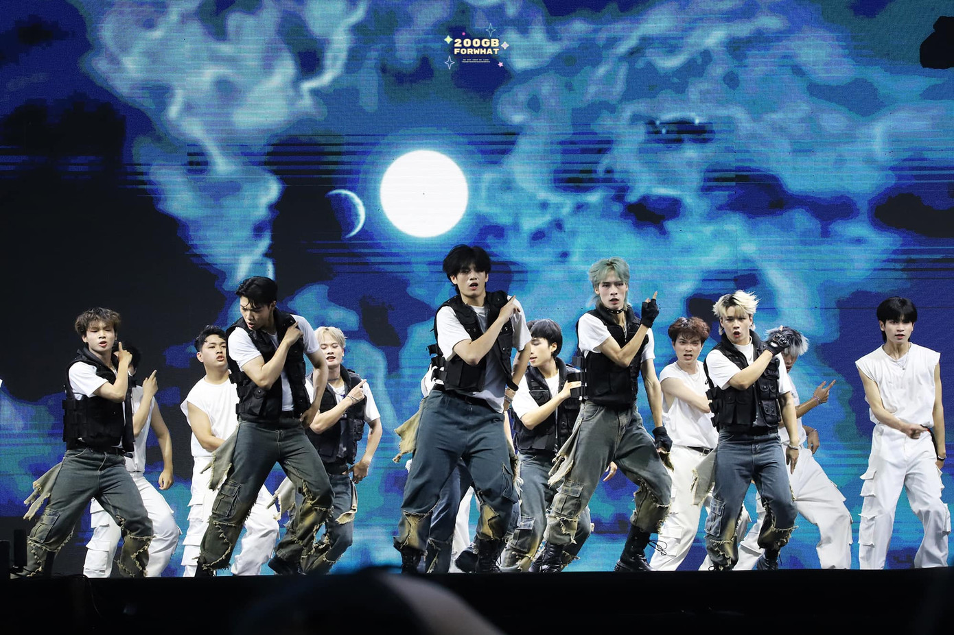 Nhóm nhảy “triệu view” W-UNIT sẽ mang đến những màn trình diễn K-POP đặc sắc trong Danko Countdown 2025 Nhóm nhảy “triệu view” W-UNIT sẽ mang đến những màn trình diễn K-POP đặc sắc trong Danko Countdown 2025