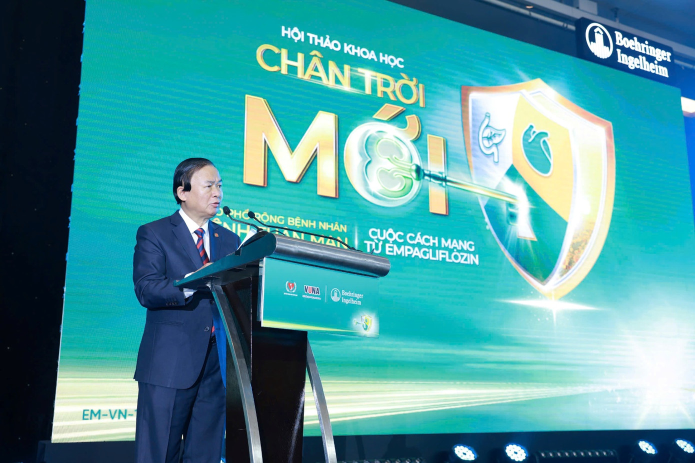 GS.TS.BS. Nguyễn Lân Việt, Phó Chủ tịch thường trực Hội Tim mạch học Việt Nam phát biểu khai mạc Hội thảo tại Hà Nội GS.TS.BS. Nguyễn Lân Việt, Phó Chủ tịch thường trực Hội Tim mạch học Việt Nam phát biểu khai mạc Hội thảo tại Hà Nội