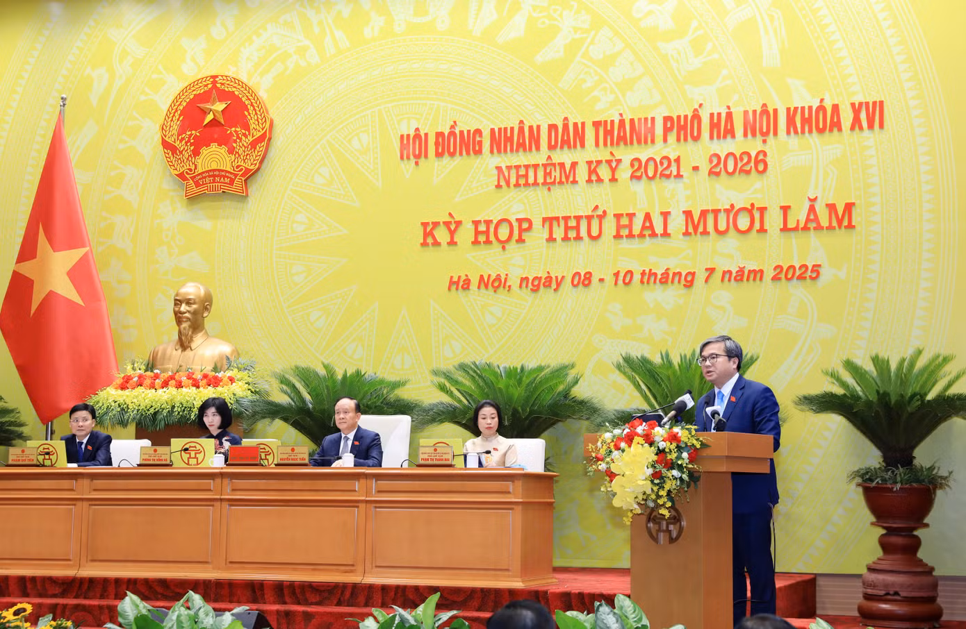 Ông Trương Việt Dũng, Phó Chủ tịch UBND thành phố Hà Nội