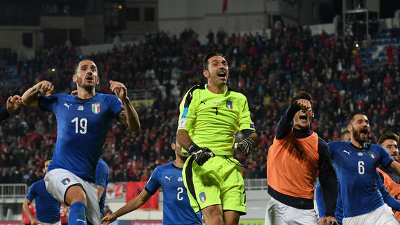 Thủ thành Buffon làm Bộ trưởng Thể thao Italia? ảnh 1