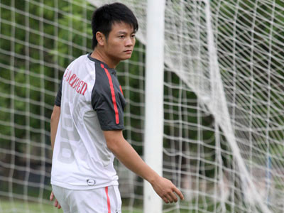 Văn Quyến bao giờ tìm lại chính mình