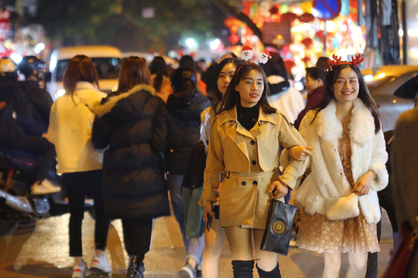 Cả nước tưng bừng đón chào Giáng sinh 2020 ảnh 43