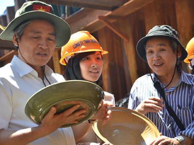 Đồ cổ vớt lên từ xác tàu đắm