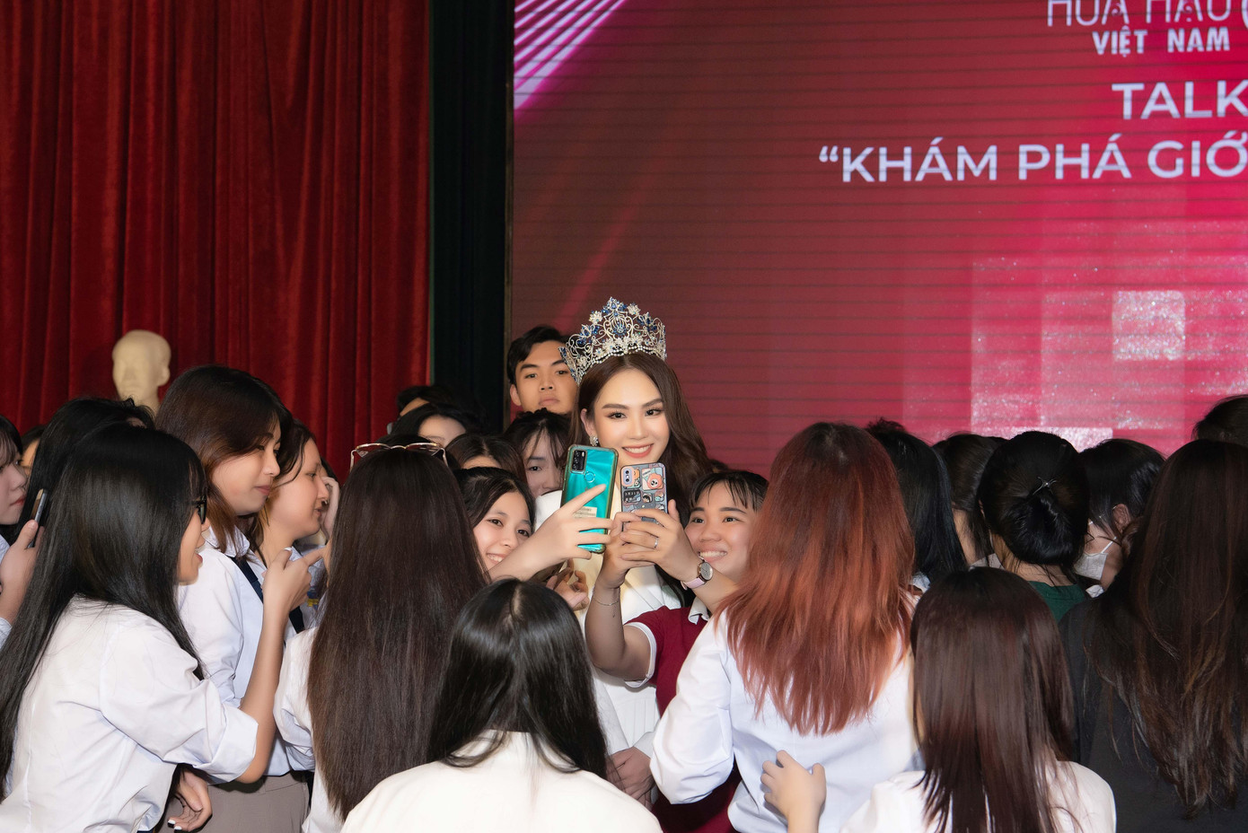 Đêm chung khảo toàn quốc dự kiến tổ chức ngày 19/11 tại TP. HCM, đêm chung kết dự kiến ngày 23/12.