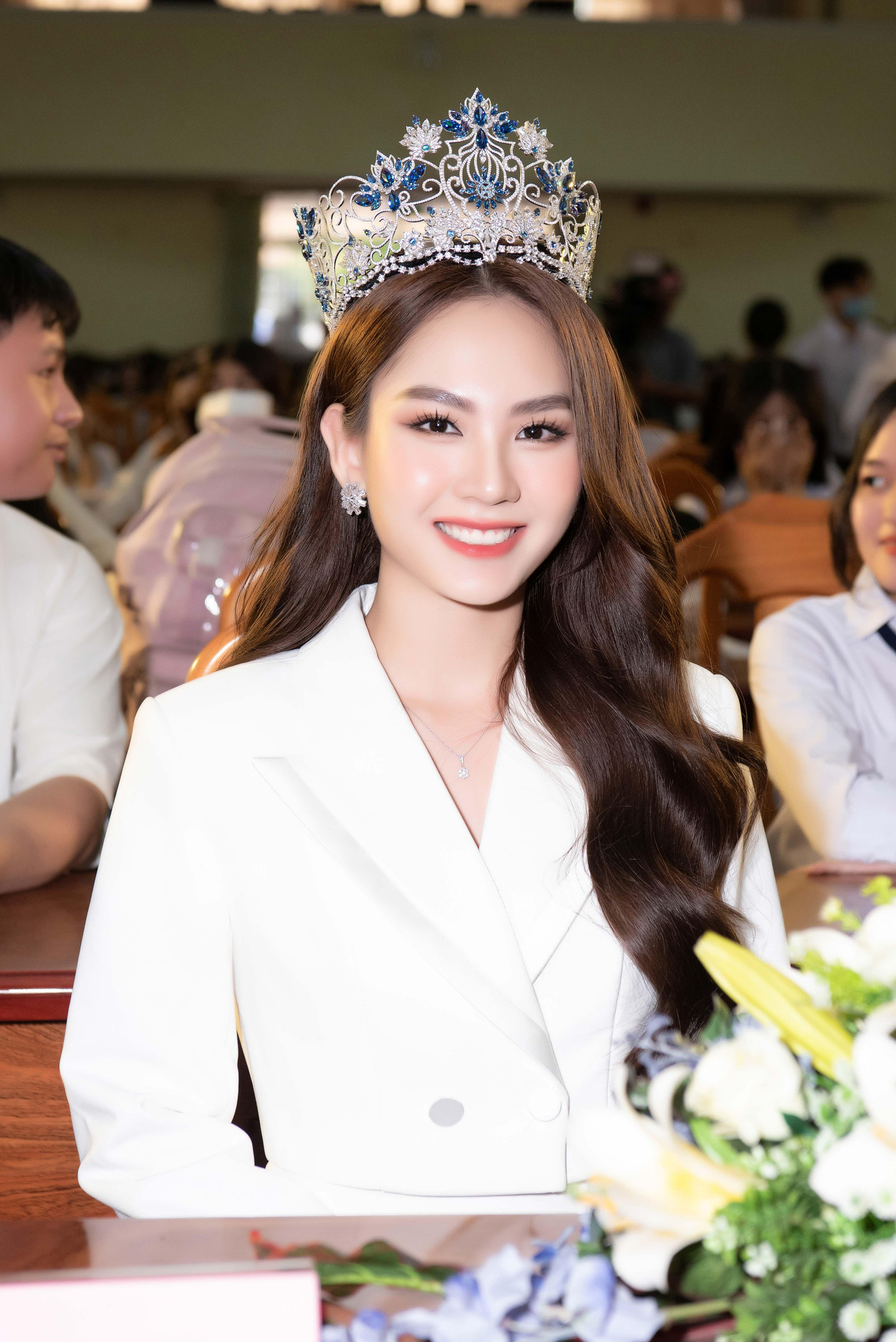 Vừa đăng quang tại Miss World Vietnam 2022, Mai Phương đang chuẩn bị để tham dự cuộc thi Hoa hậu Thế giới 2022.