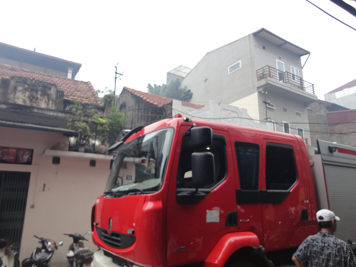 Xe cứu hỏa tại hiện trường