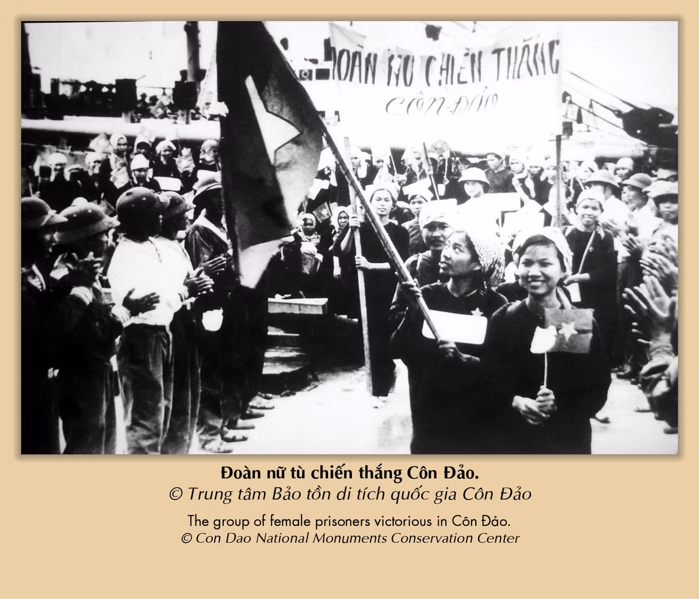 Đoàn nữ tù chiến thắng tại Côn Đảo.