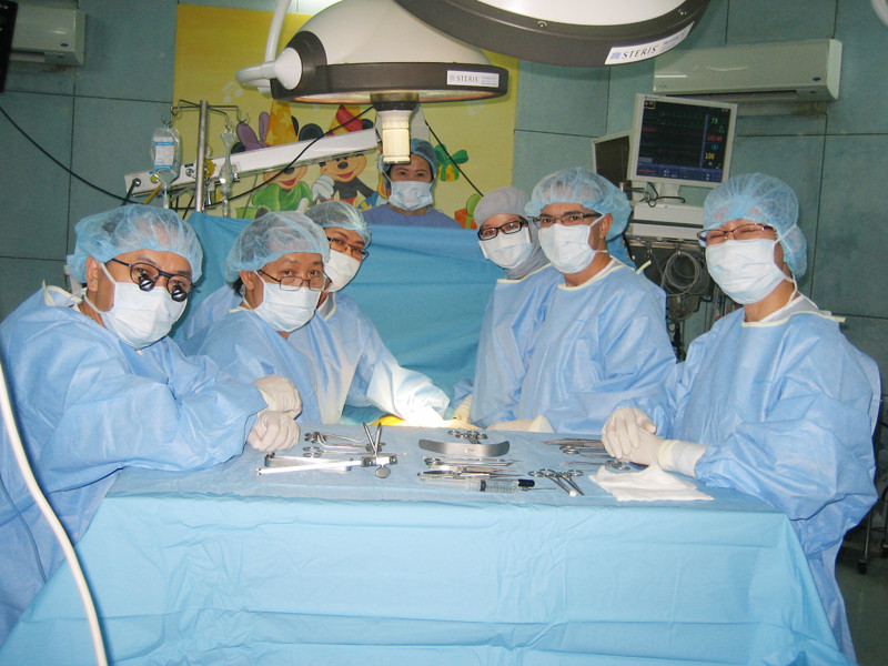 Nếu chẩn đoán kỹ việc mổ thận bằng phương pháp nội soi ít có sai sót. Ảnh: L.N. Nếu chẩn đoán kỹ việc mổ thận bằng phương pháp nội soi ít có sai sót. Ảnh: L.N