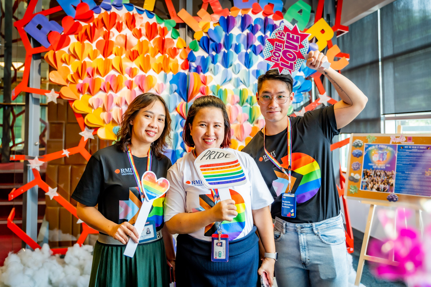 RMIT Việt Nam tổ chức Tuần lễ Tự hào hằng năm nhằm nâng cao nhận thức về cộng đồng LGBTIQAP+.