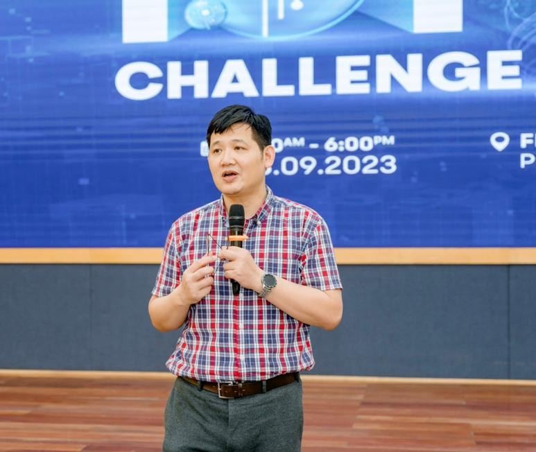Anh Đỗ Ngọc Hoàng - Giám đốc Học viện FPT Software phát biểu trong buổi chung kết “IoT Challenge 2023”