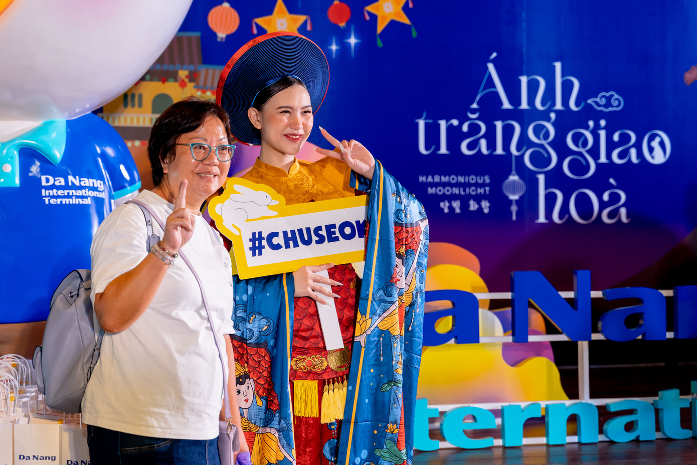 Du khách trong và ngoài nước háo hức tham gia