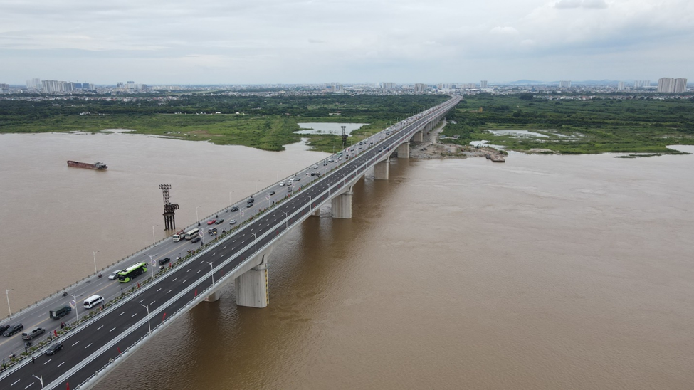 Cầu Vĩnh Tuy (giai đoạn 2) đã được Vinaconex và Liên danh thi công vượt tiến độ 4 tháng và không bị đội vốn Cầu Vĩnh Tuy (giai đoạn 2) đã được Vinaconex và Liên danh thi công vượt tiến độ 4 tháng và không bị đội vốn