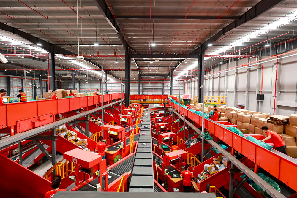 Hệ thống phân loại hàng tự động tại Trung tâm phân loại SPX Bắc Ninh