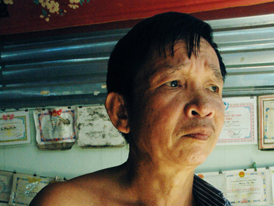 Anh Tá, nhân chứng bị thương vì bom hủy diệt. Anh Tá, nhân chứng bị thương vì bom hủy diệt