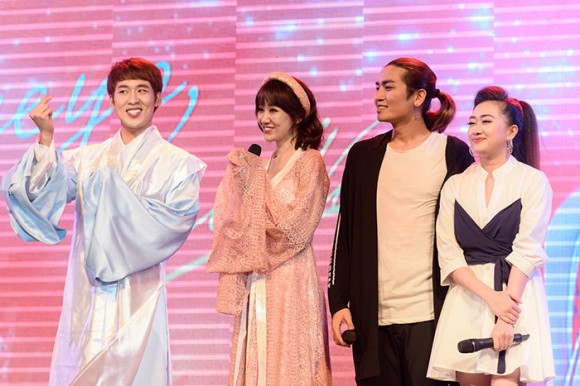 Mẹ Hari Won bất ngờ xuất hiện bên con gái trong sự kiện ảnh 4