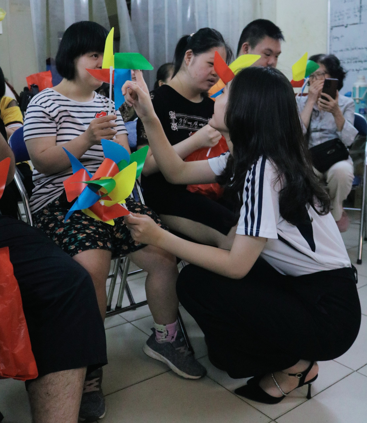 Chuyến tình nguyện đã giúp Như Quỳnh học hỏi, thấu hiểu và đồng cảm nhiều hơn. Chuyến tình nguyện đã giúp Như Quỳnh học hỏi, thấu hiểu và đồng cảm nhiều hơn.