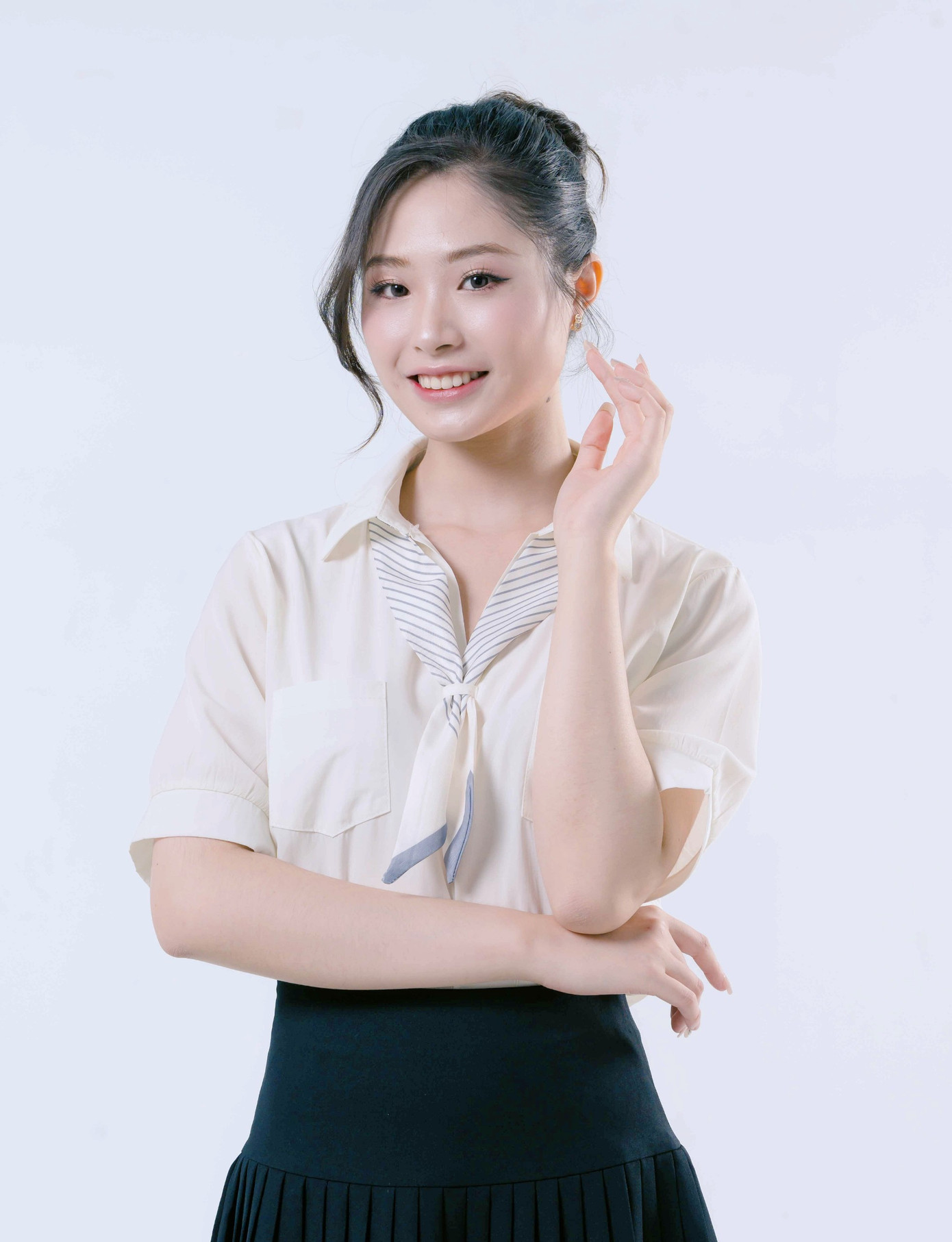 Lê Ngọc Như Quỳnh đang là sinh viên chuyên ngành Tài chính của Học viện Ngân hàng. Lê Ngọc Như Quỳnh đang là sinh viên chuyên ngành Tài chính của Học viện Ngân hàng.