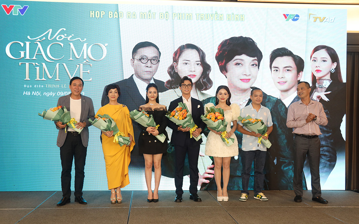 Chiều ngày 09/05/2023, họp báo bộ phim truyền hình “Nơi giấc mơ tìm về” được diễn ra tại Hà Nội.