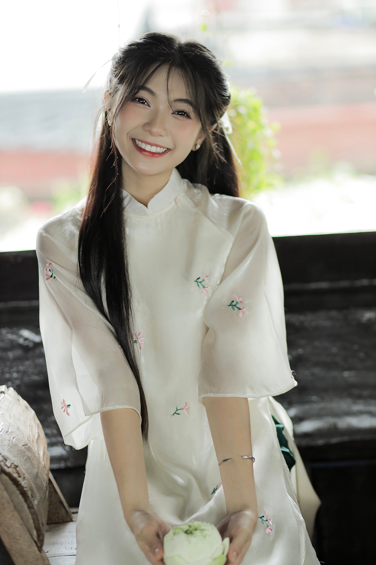 Bảo Trinh mong muốn lưu giữ những giá trị truyền thống, đón chào năm mới với một bản thân có nhiều điều mới mẻ.