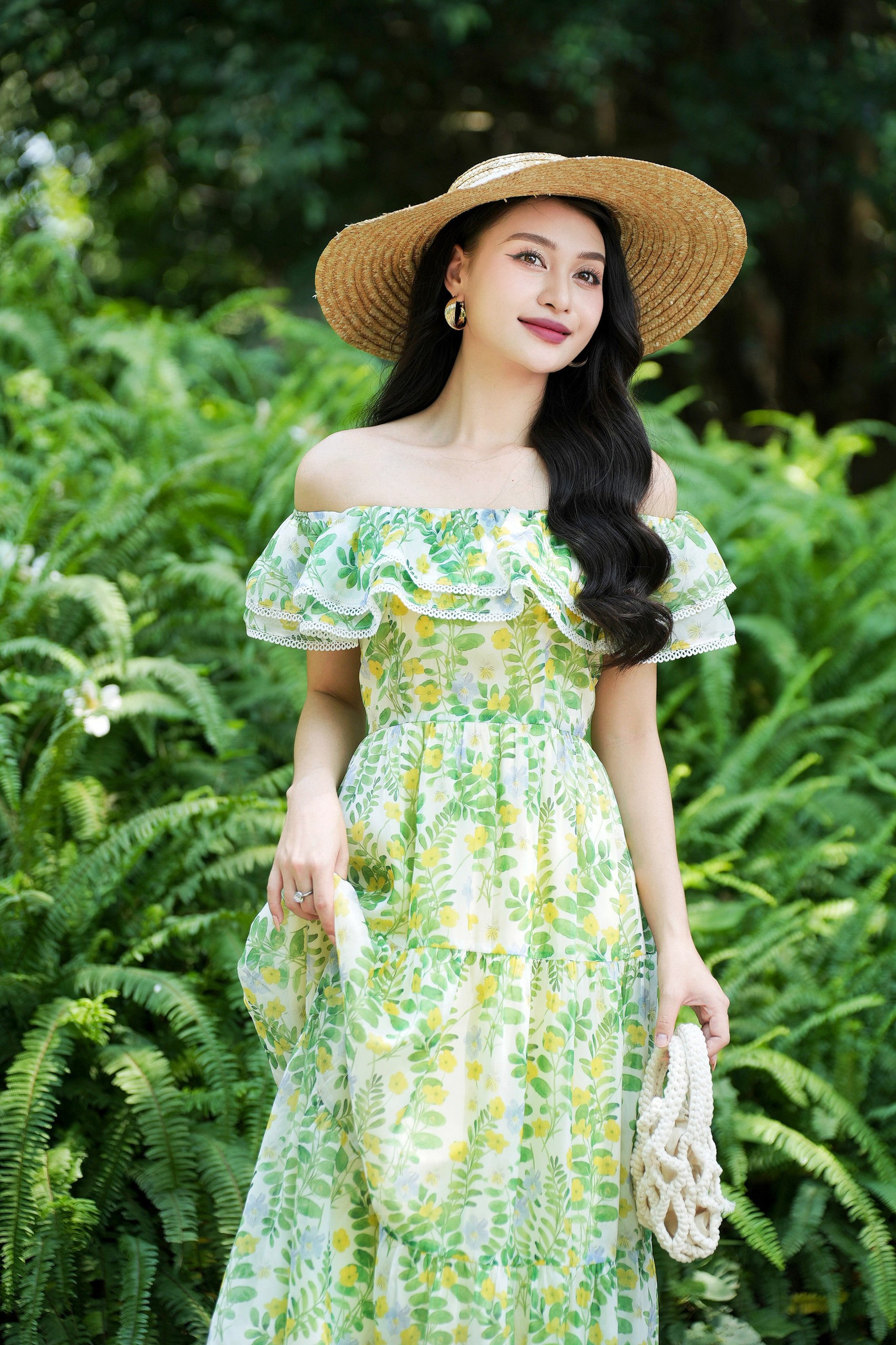 Từng bị gia đình phản đối, bằng sự nỗ lực và cố gắng, Linh Hương đã có thể chứng minh cho gia đình về lựa chọn của bản thân và hạnh phúc với những gì bản thân đang theo đuổi.