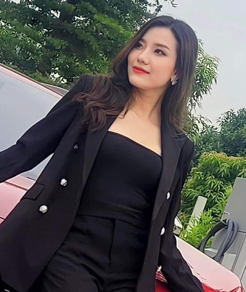 Vi Thường hiện đang công tác tại Nhà hát Kịch nói Quân đội, với nhiều vai diễn truyền hình, giải thưởng trên sân khấu.