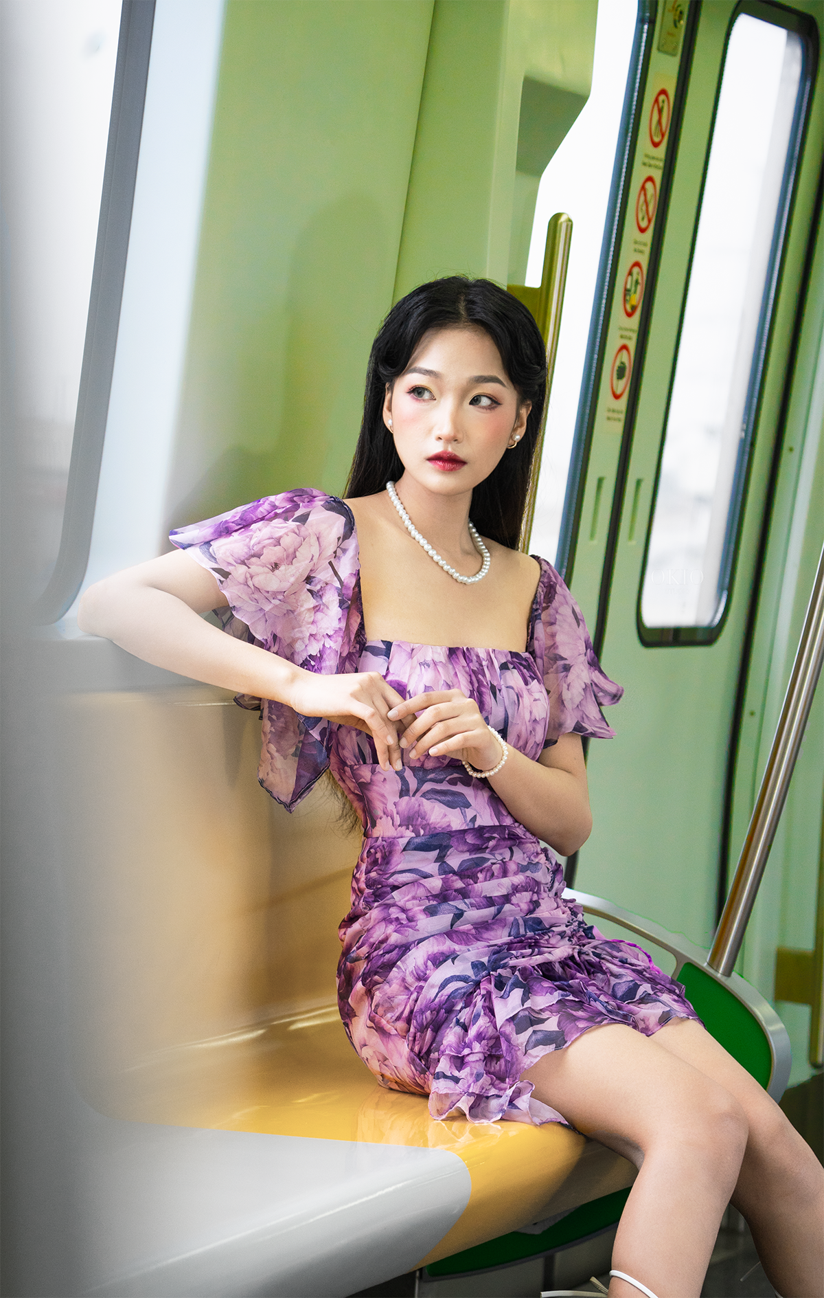 Được tiếp cận và lắng nghe những làn điệu dân ca, làn điệu Chèo của quê hương Hà Nam từ nhỏ, đã nuôi dưỡng trong Trà My một tình yêu dành cho âm nhạc truyền thống.