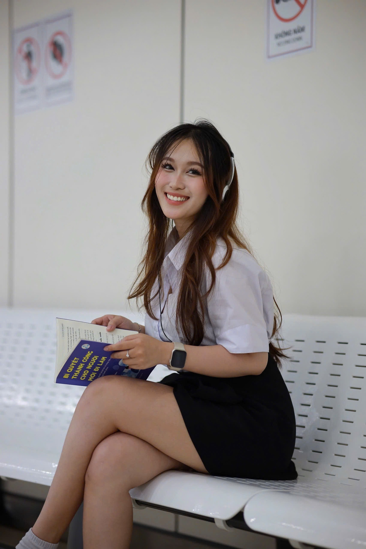 Yến Vy khao khát truyền cảm hứng cho thế hệ trẻ, xây dựng cộng đồng tử tế, phát triển bền vững, khẳng định rằng dù từ miền quê hay thành thị, ai cũng có thể tỏa sáng và cống hiến. Yến Vy khao khát truyền cảm hứng cho thế hệ trẻ, xây dựng cộng đồng tử tế, phát triển bền vững, khẳng định rằng dù từ miền quê hay thành thị, ai cũng có thể tỏa sáng và cống hiến.