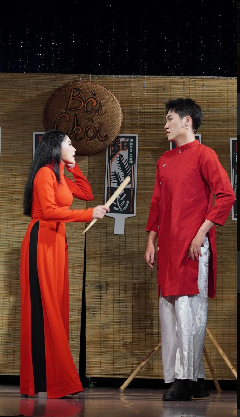 Mặc dù hành trình theo đuổi đam mê gặp rất nhiều khó khăn, nhưng ngọn lửa đam mê cháy bỏng trong tim đã giúp Hậu vượt qua tất cả.