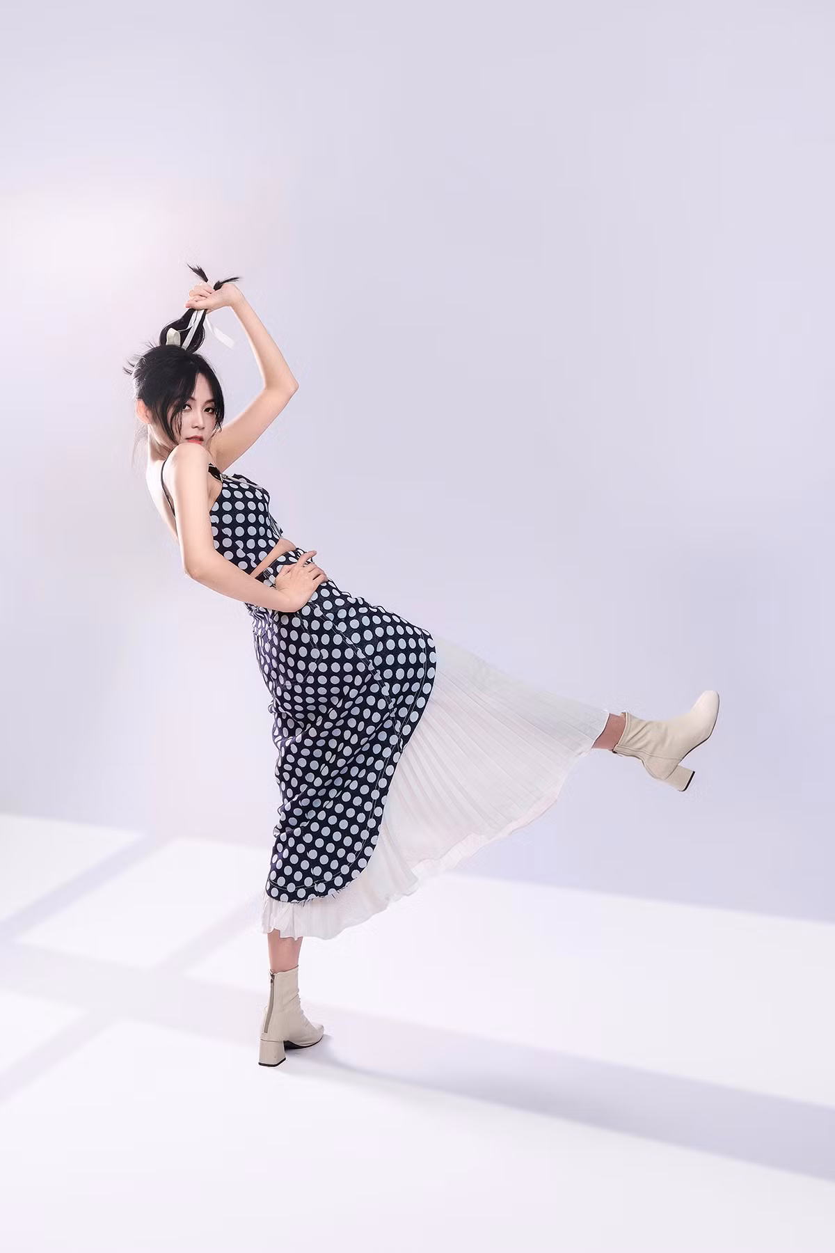 Thanh Ngân ước mơ trở thành người mẫu ảnh toàn năng, khao khát tạo ra những bức ảnh nghệ thuật, chuyên nghiệp mang đậm tính dấu ấn cá nhân. Thanh Ngân ước mơ trở thành người mẫu ảnh toàn năng, khao khát tạo ra những bức ảnh nghệ thuật, chuyên nghiệp mang đậm tính dấu ấn cá nhân.