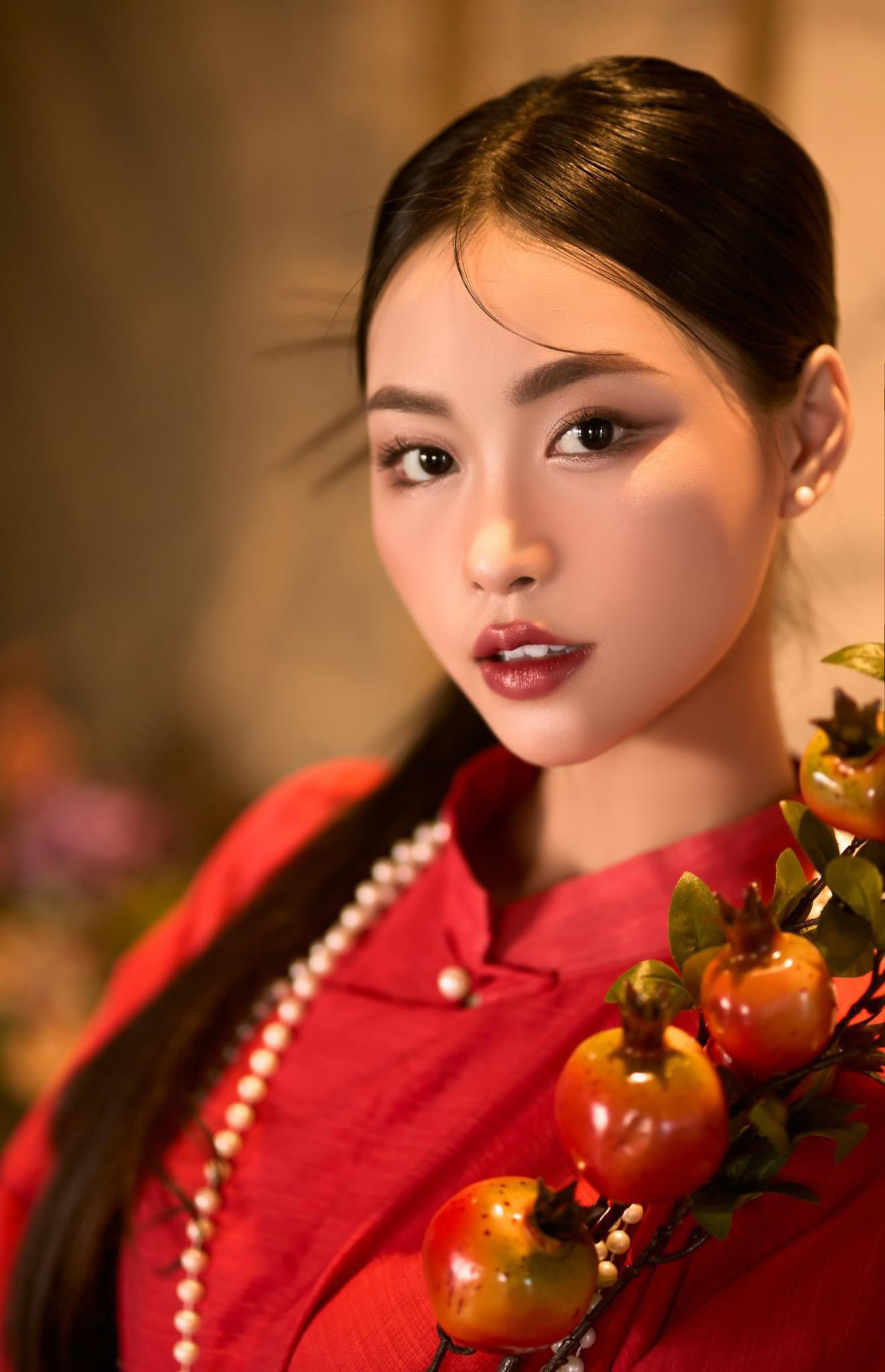 Trần Uyên Phụng (sinh năm 2005) hiện đang là sinh viên của trường Đại học Vinh. Trần Uyên Phụng (sinh năm 2005) hiện đang là sinh viên của trường Đại học Vinh.