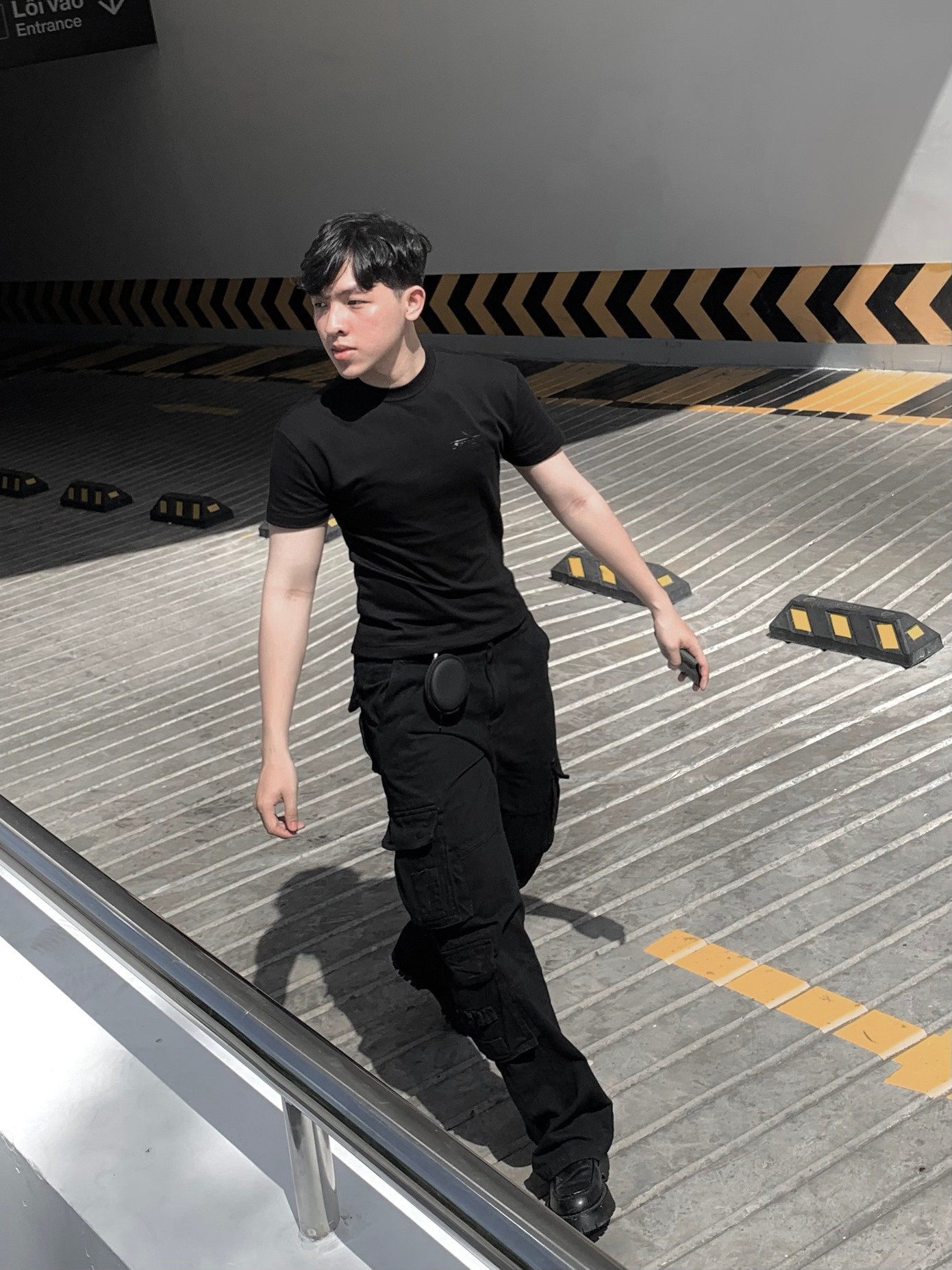 Với Hữu Đức, không ai từ “zero” đến “hero” chỉ sau một nốt nhạc, mà đó là cả một hành trình của sự không ngừng nỗ lực, vươn lên. Với Hữu Đức, không ai từ “zero” đến “hero” chỉ sau một nốt nhạc, mà đó là cả một hành trình của sự không ngừng nỗ lực, vươn lên.