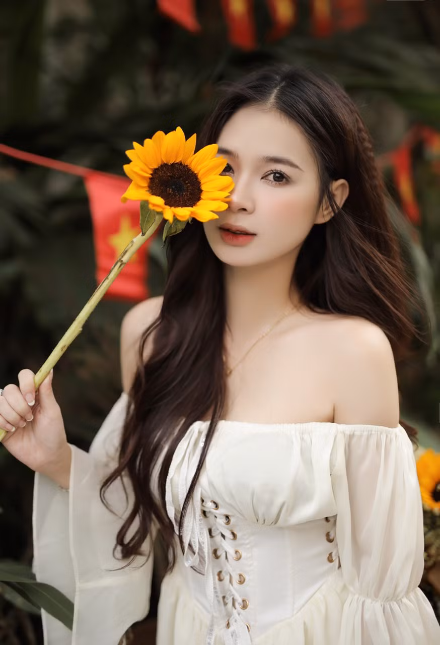 Với Anh Thư, tự lập là đức tính vô cùng cần thiết và là một trong những điều cốt lõi nhất của con người trên con đường hoàn thiện bản thân, đặc biệt đối với những người trẻ.
