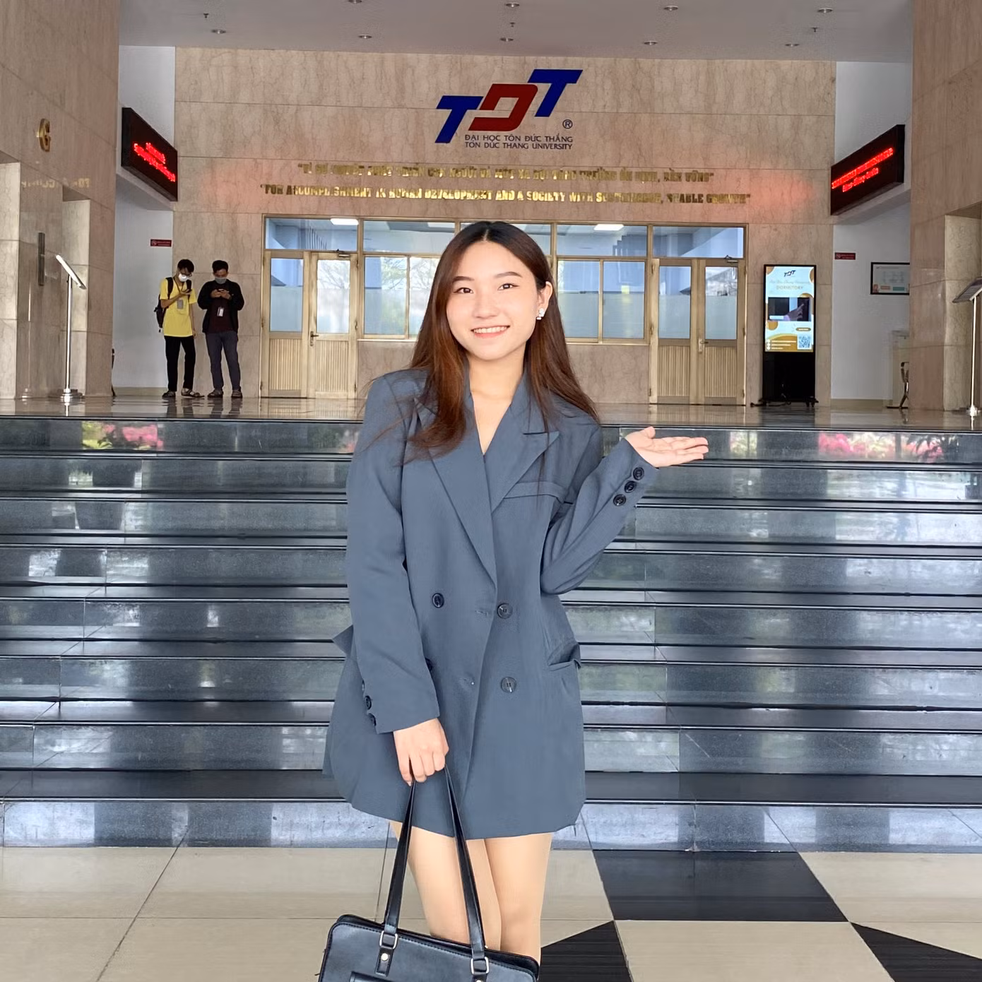 Trịnh Thị Lan Anh là sinh viên ngành Quản trị kinh doanh của trường Đại học Kinh tế TP.HCM.