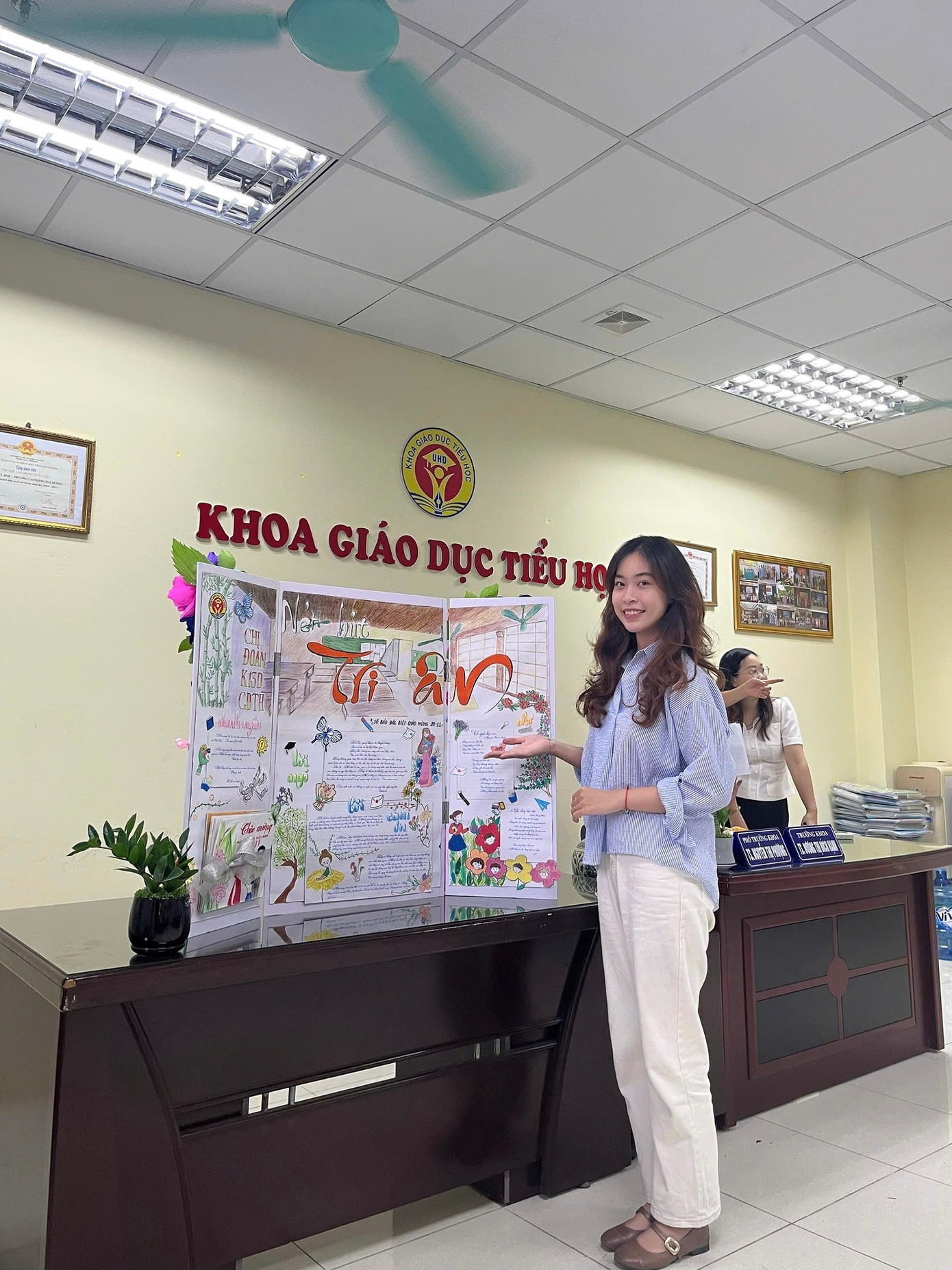 Sự nỗ lực và cố gắng của Cao Ngọc Quỳnh Trang đã được đền đáp bằng những thành tích đáng tự hào. Sự nỗ lực và cố gắng của Cao Ngọc Quỳnh Trang đã được đền đáp bằng những thành tích đáng tự hào.