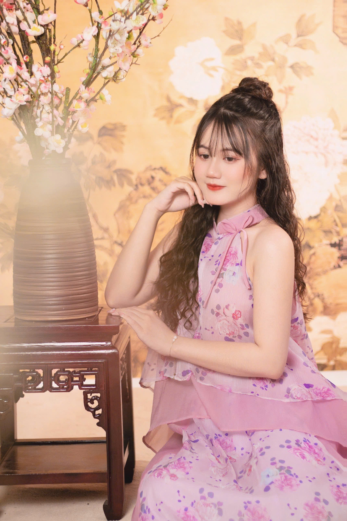 Hồng Ánh mong muốn tìm kiếm những cơ hội học hỏi và phát triển bền vững, không chỉ để đạt thành công mà còn đóng góp tích cực cho cộng đồng và xã hội. Hồng Ánh mong muốn tìm kiếm những cơ hội học hỏi và phát triển bền vững, không chỉ để đạt thành công mà còn đóng góp tích cực cho cộng đồng và xã hội.