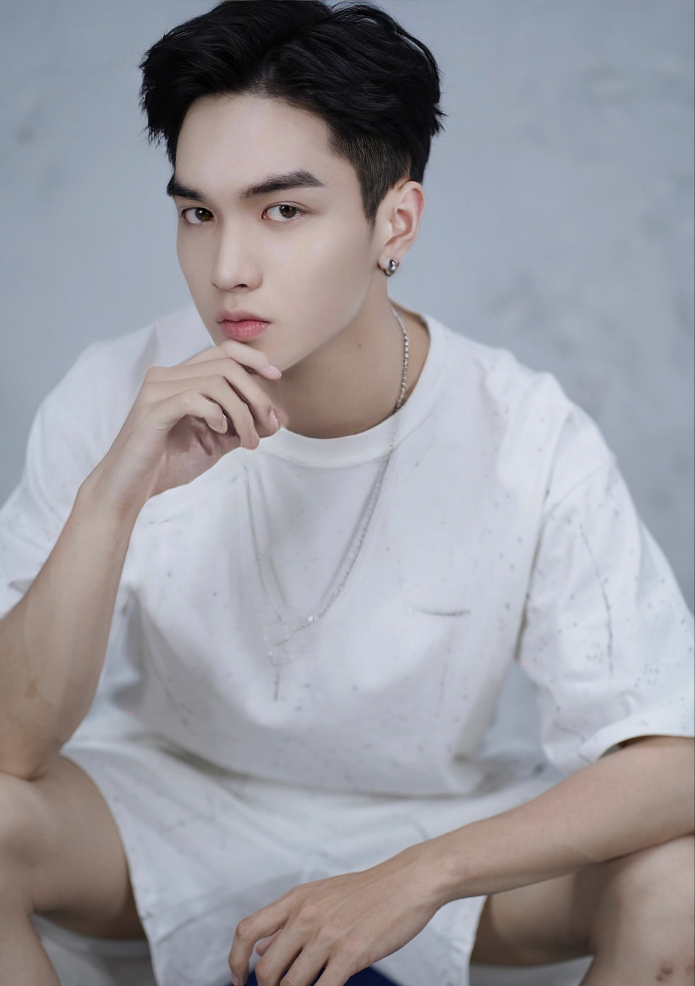 Bùi Trung Hiếu (sinh năm 2000) tốt nghiệp ngành Chính trị học, chuyên ngành Truyền thông chính sách của Học viện Báo chí và Tuyên truyền. Bùi Trung Hiếu (sinh năm 2000) tốt nghiệp ngành Chính trị học, chuyên ngành Truyền thông chính sách của Học viện Báo chí và Tuyên truyền.