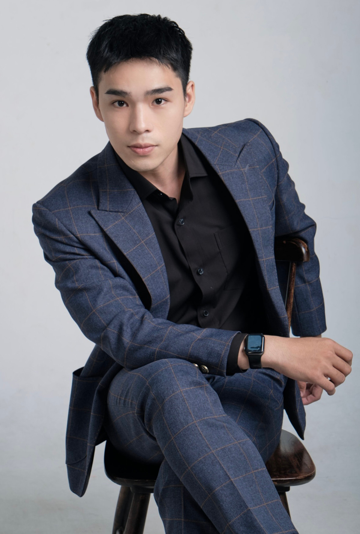 Nguyễn Trung Nguyên (sinh năm 2001) hiện là sinh viên năm cuối trường Đại học Giao thông Vận tải TP.HCM, chuyên ngành Vận hành khai thác máy tàu thủy.