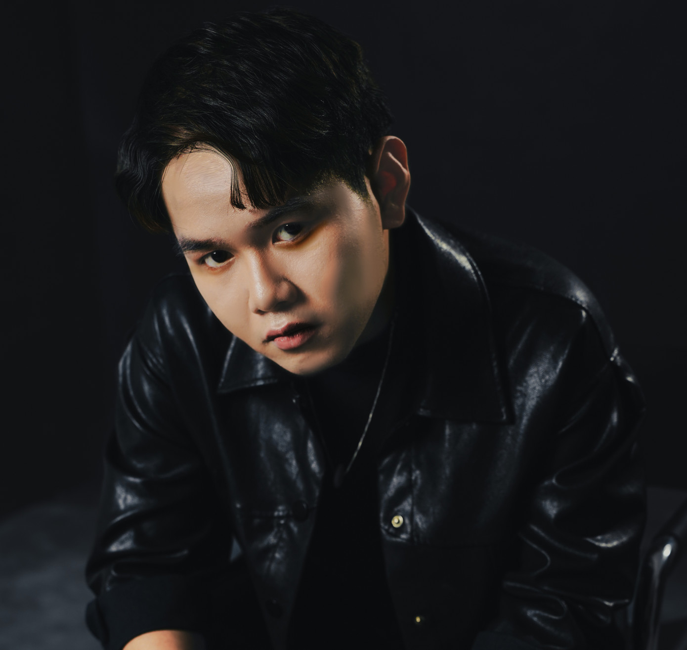 Lê Khải Minh (sinh năm 2004) đang là sinh viên năm thứ ba của trường Đại học Kinh tế - Đại học Quốc gia Hà Nội.