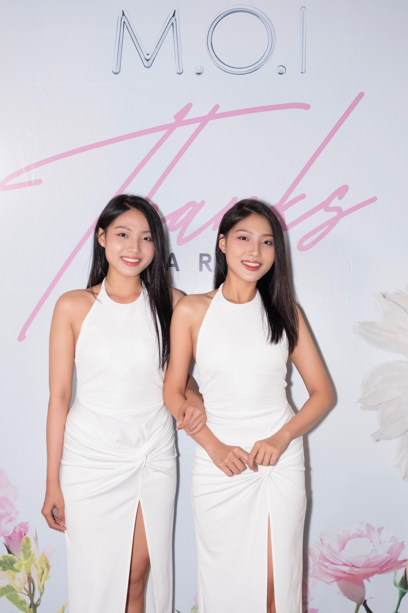 Dành niềm đam mê đặc biệt cho ngôn ngữ, Kiều Linh - Kiều Loan cùng hướng đến ước mơ trở thành cặp MC song sinh tam ngữ (Anh - Việt - Trung).