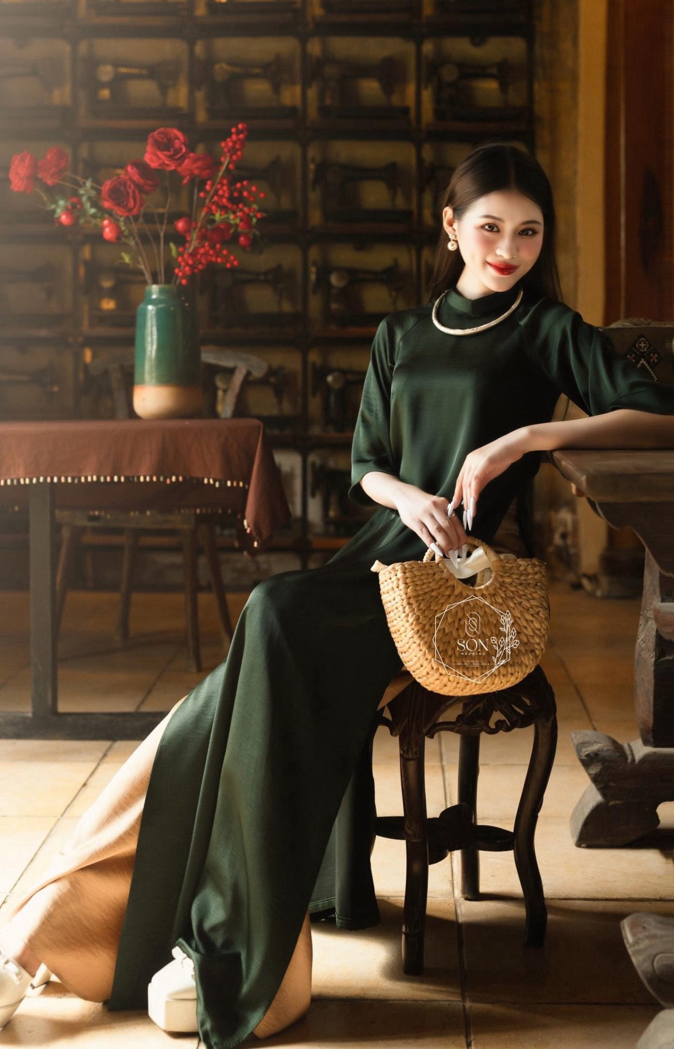 Sinh ra và lớn lên tại vùng đất “địa kinh nhân kiệt”, do đó Thu Võ luôn mang trong mình ý chí tự lập, tự cường. Sinh ra và lớn lên tại vùng đất “địa kinh nhân kiệt”, do đó Thu Võ luôn mang trong mình ý chí tự lập, tự cường.