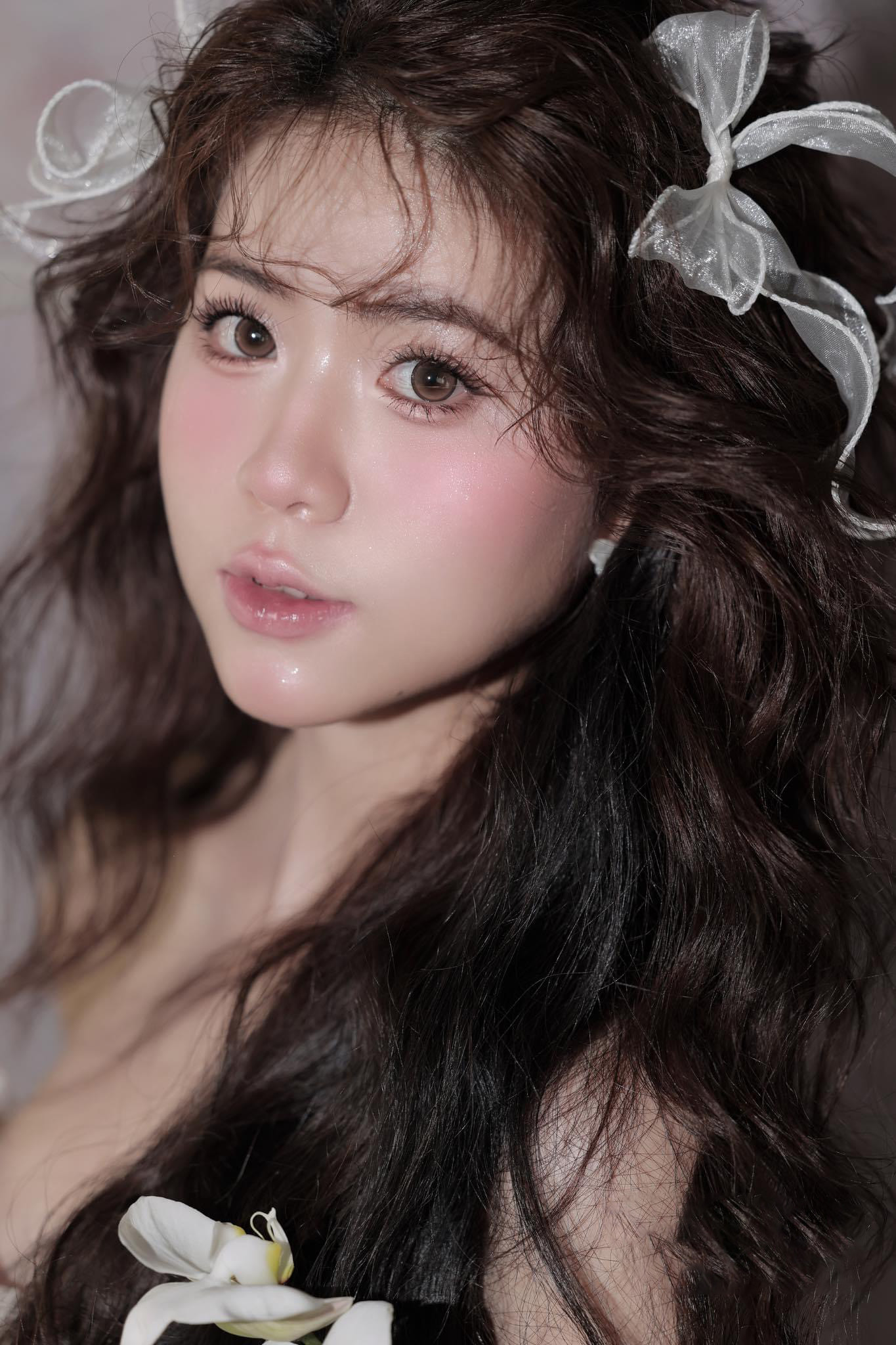 Yến Nhi (sinh năm 2006) hiện đang là người mẫu ảnh tự do. Yến Nhi (sinh năm 2006) hiện đang là người mẫu ảnh tự do.