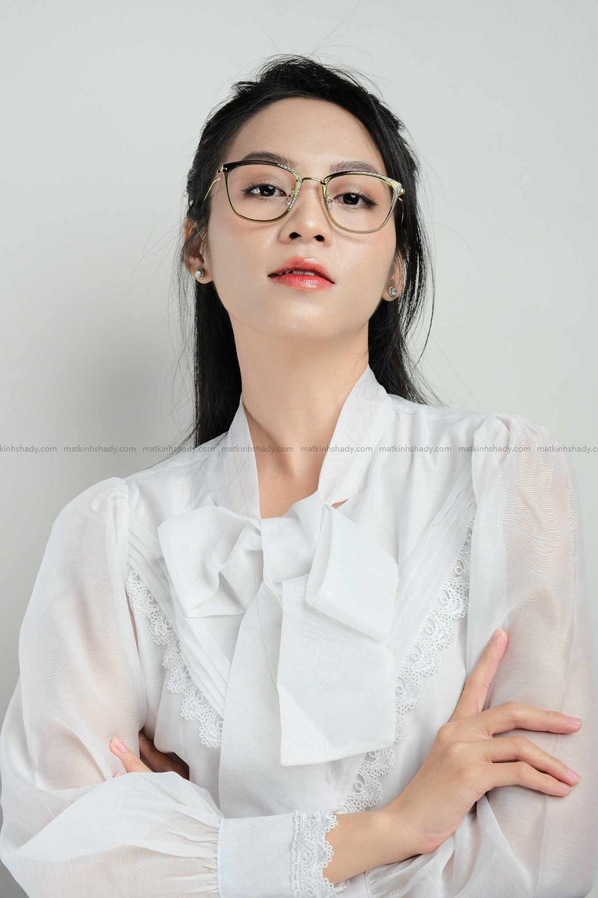 Trần Thanh Ngân (sinh năm 2001) đang là người mẫu ảnh tự do.