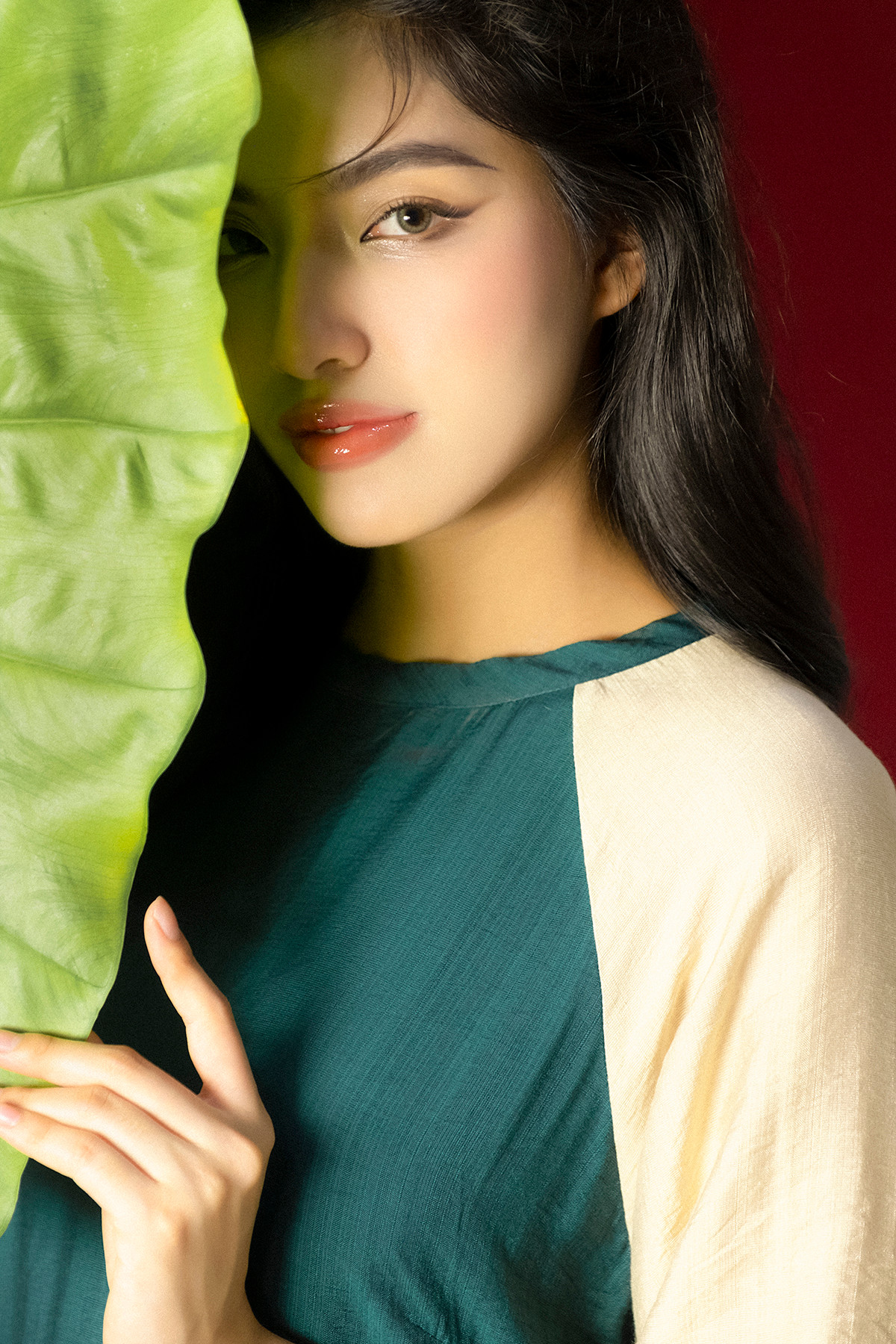 Vũ Thị Thu Trang (sinh năm 1999) hiện đang được biết đến là người mẫu ảnh và diễn viên tự do.