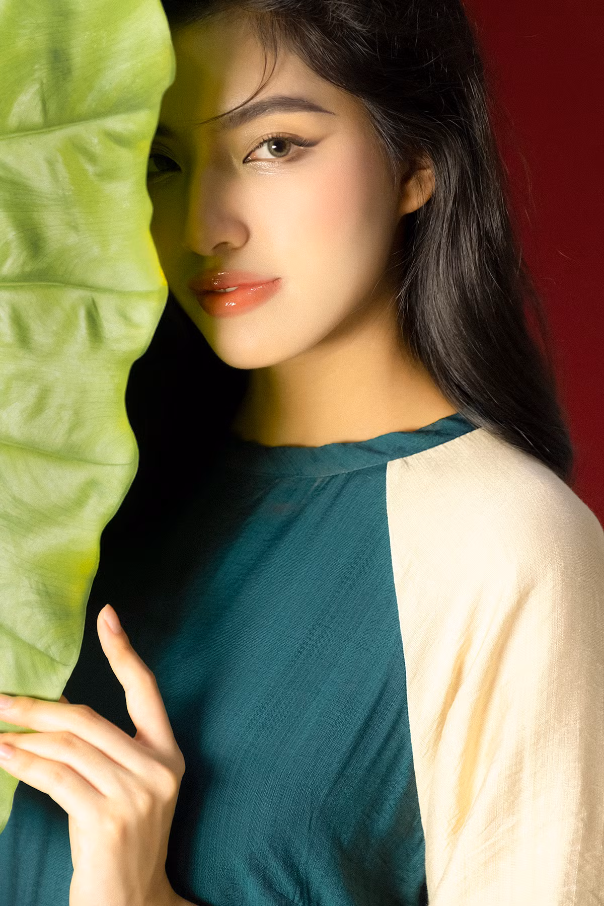 Vũ Thị Thu Trang (sinh năm 1999) hiện đang được biết đến là người mẫu ảnh và diễn viên tự do.