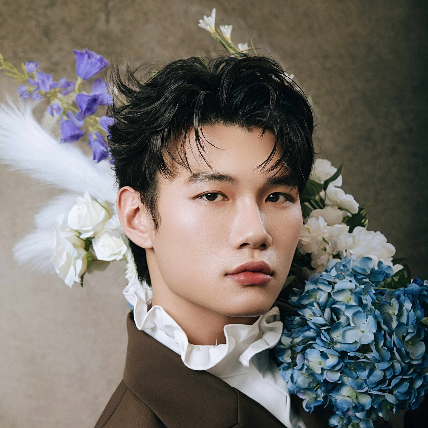 Nguyễn Tuấn Đức tốt nghiệp trường Đại học Công Đoàn. Nguyễn Tuấn Đức tốt nghiệp trường Đại học Công Đoàn.